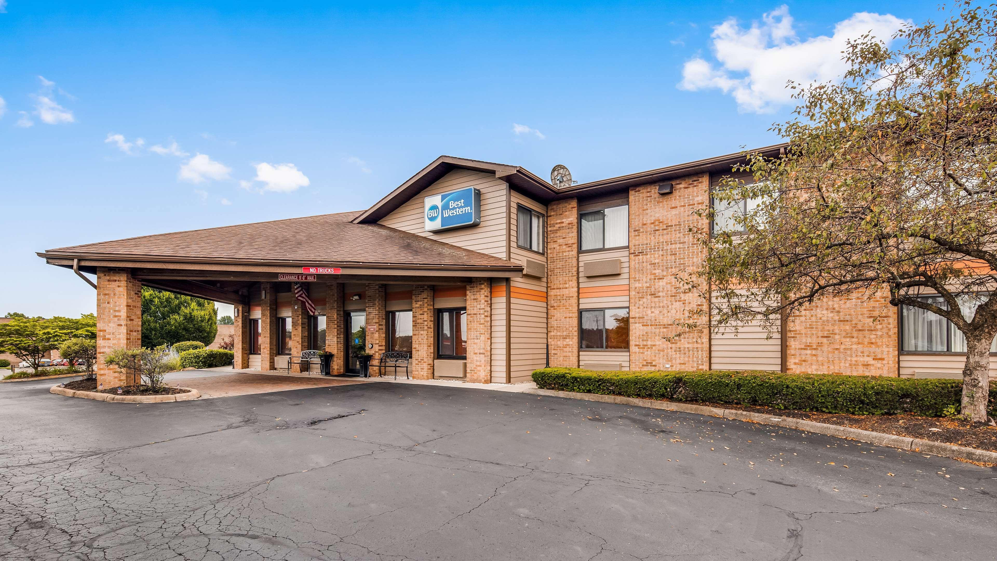 Best Western Lakewood Inn Hebron Exterior photo